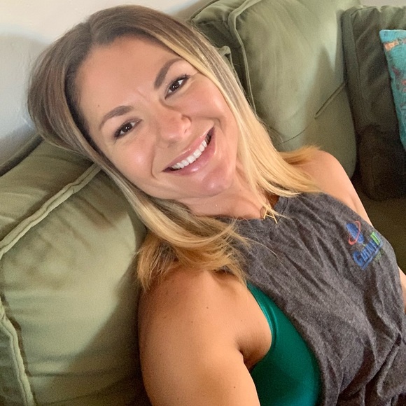 Meet your Posher, Autumn - Picture 1 of 1